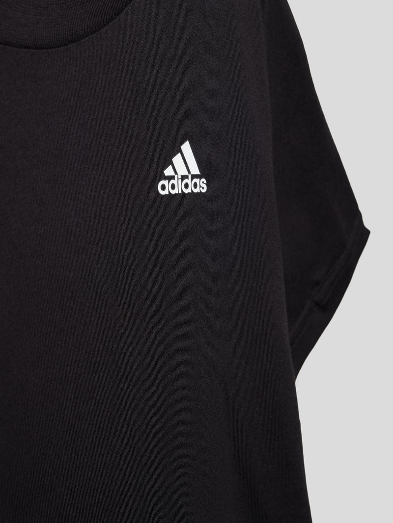 T-Shirt mit Label-Print in schwarz