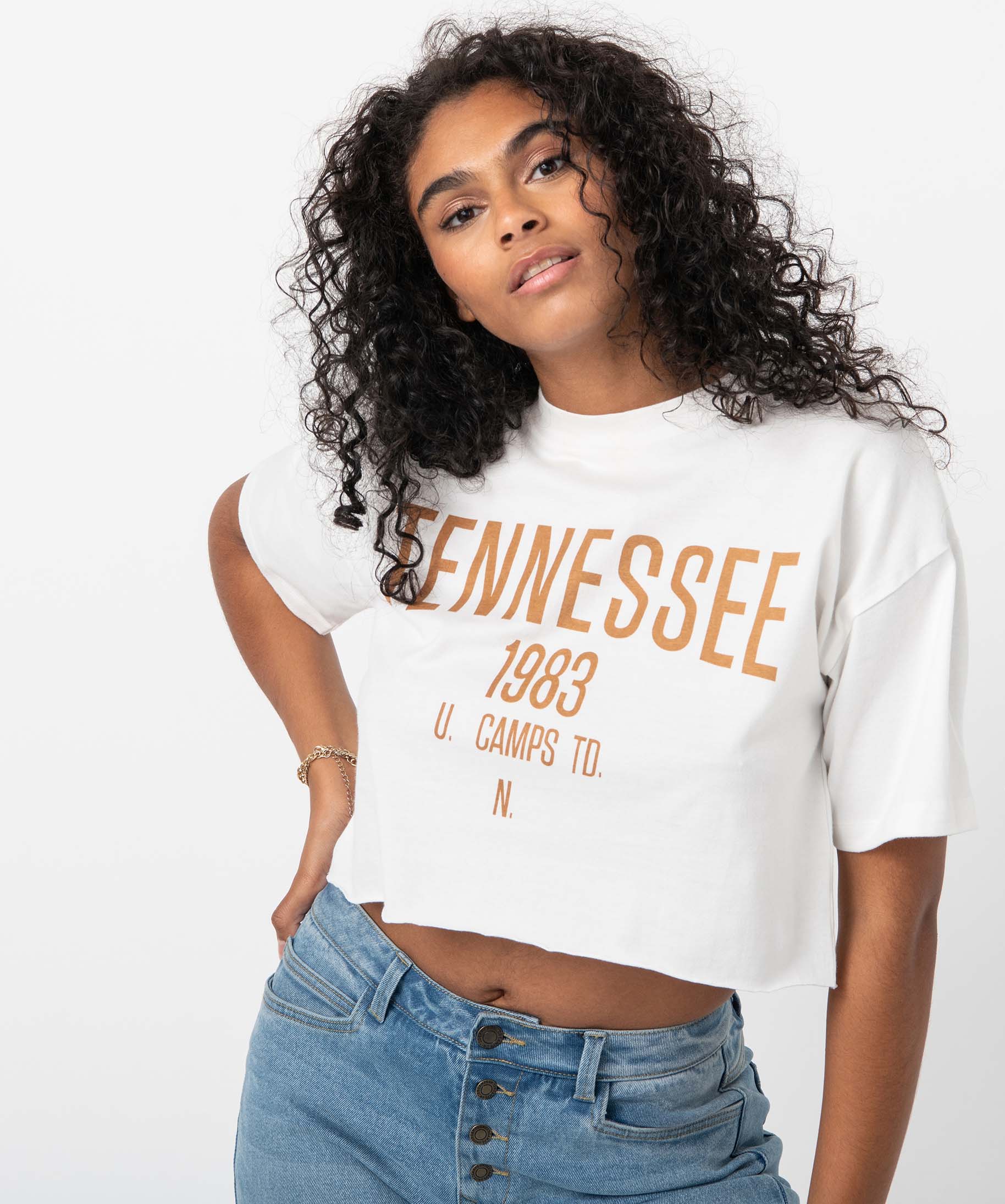 Tee-shirt femme coupe courte avec inscription – Camps United ecru | GEMO