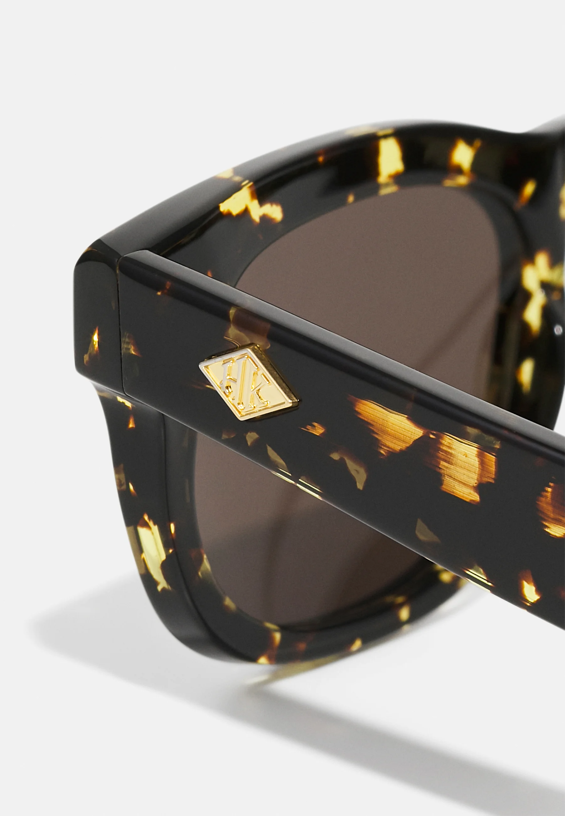 Han Kjøbenhavn NATIONAL UNISEX - Gafas de sol