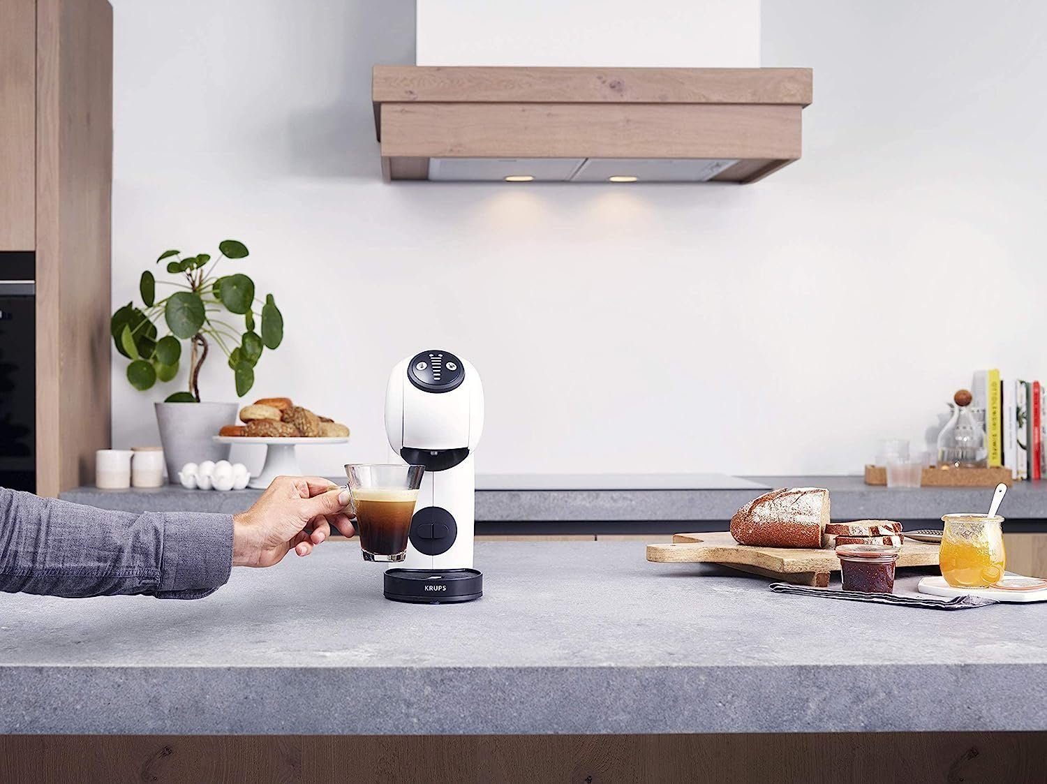 Krups Kapselmaschine Dolce Gusto Maschine Genio S KP2431 Kaffeekapselmaschine, 0,8L Wassertank, XL-Funktionalität + 2 Guzzini Espresso Tassen