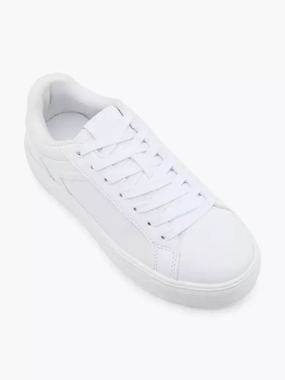 Graceland Platform Sneaker
