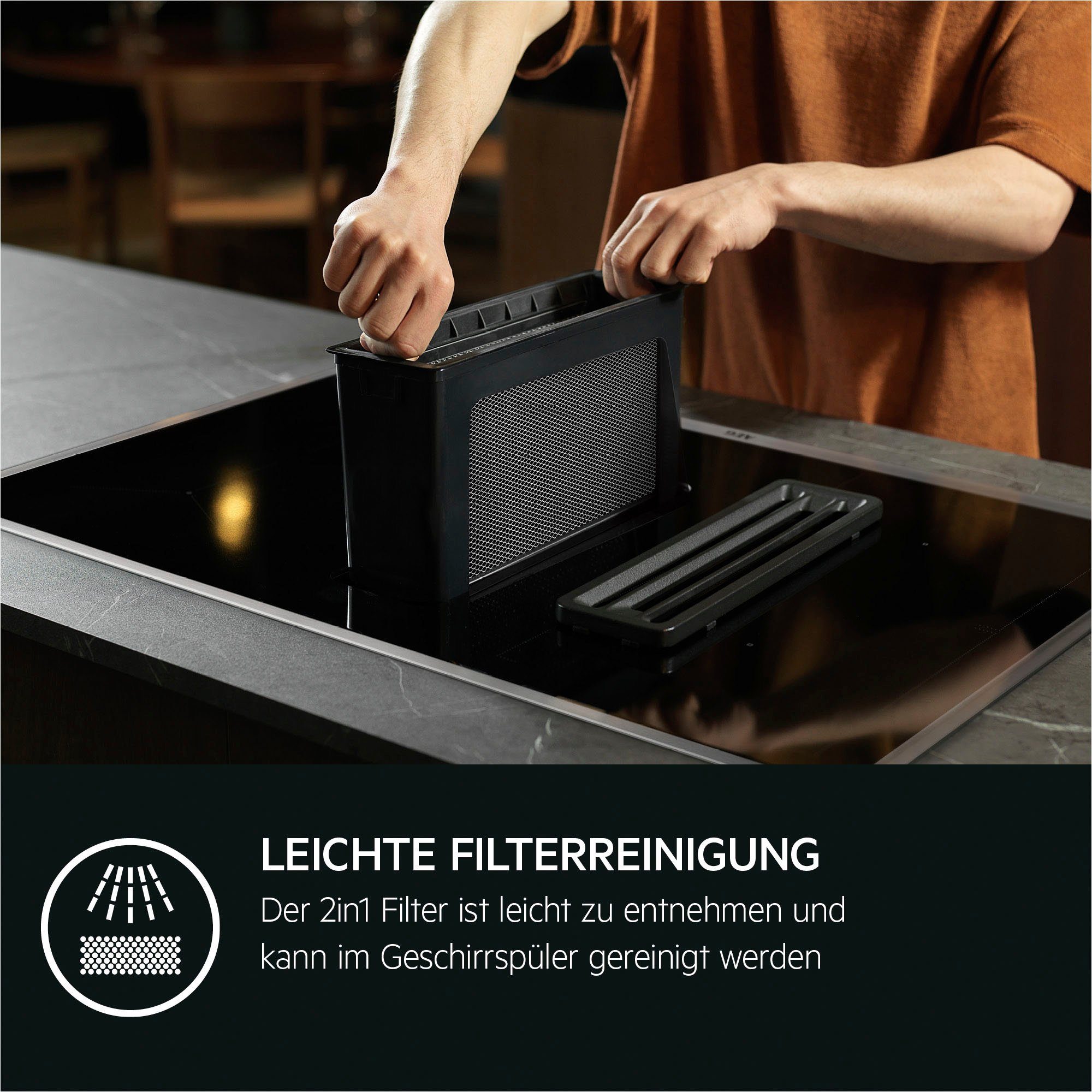 AEG Kochfeld mit Dunstabzug COLI84COXB
