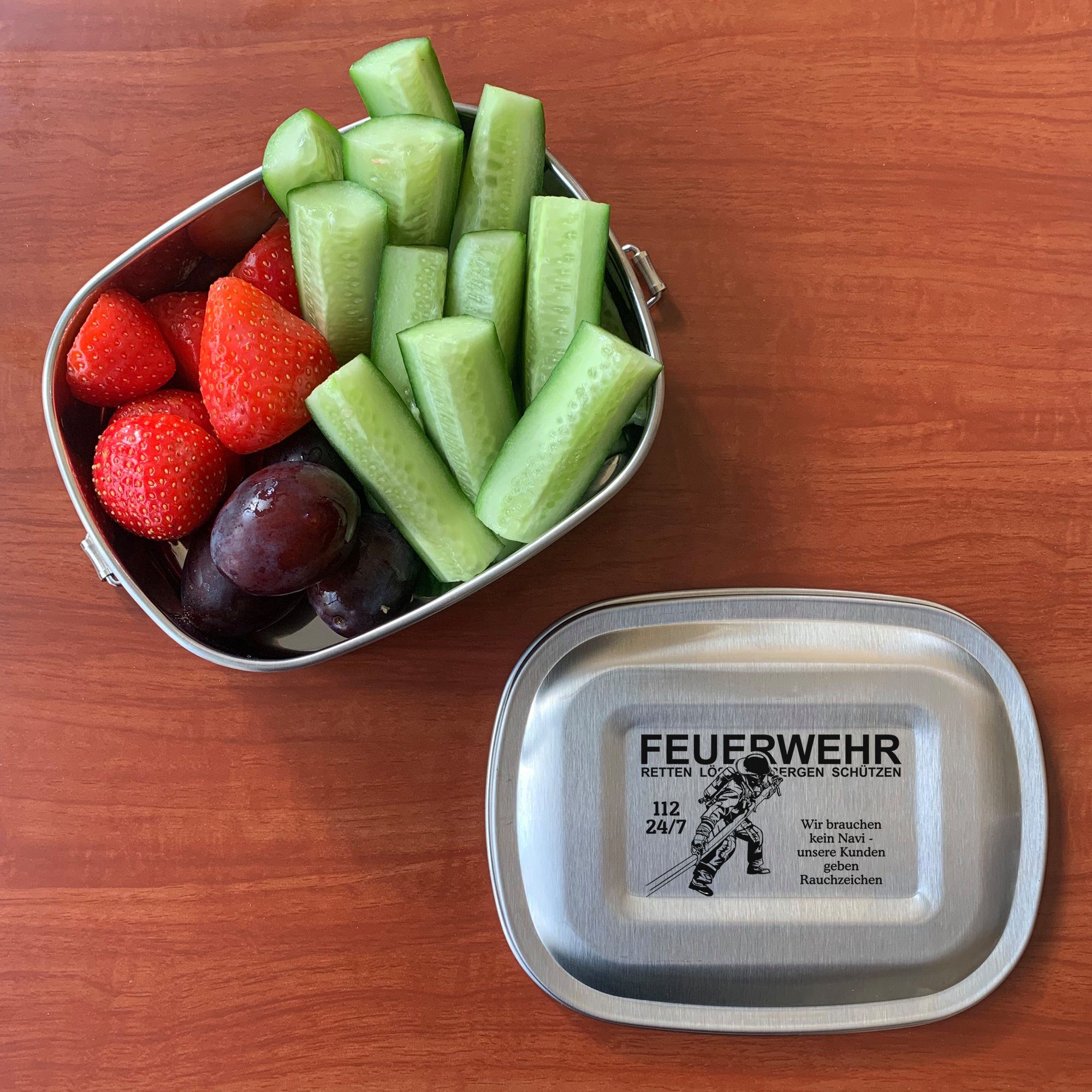 elbedruck Lunchbox Edelstahl Brotdose Lunchbox mit Gravur Feuerwehrmann mit Schlauch verschiedene Motive und Größen zur Auswahl auch als Set erhältlich Freiwillige Feuerwehr, kleine Dose (ca. 700 ml), Edelstahl, handgefertigtes Produkt
