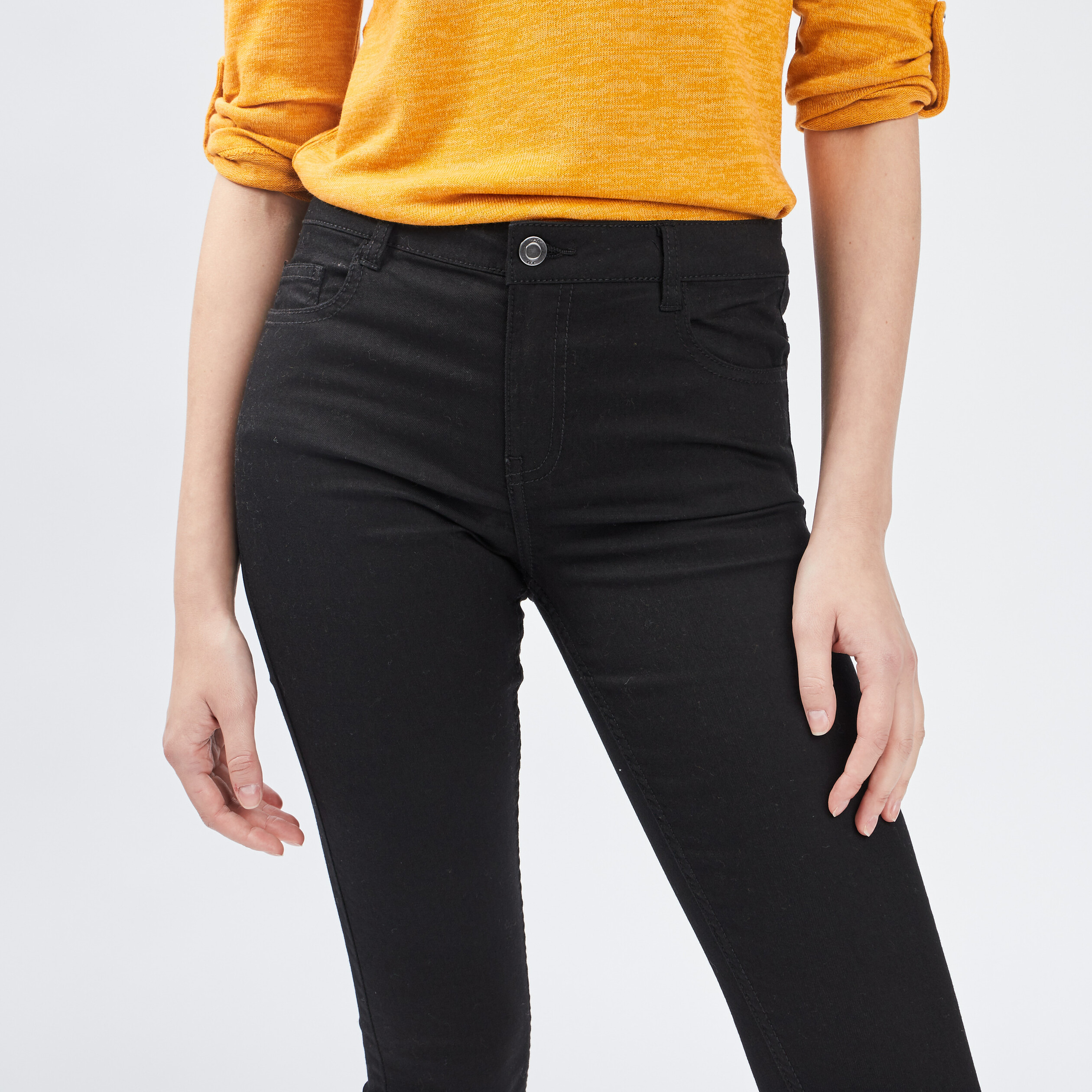 Pantalon slim taille basse noir femme | La Halle