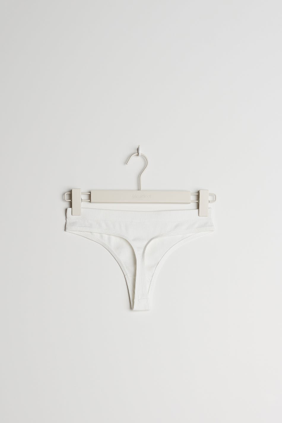 Milly string