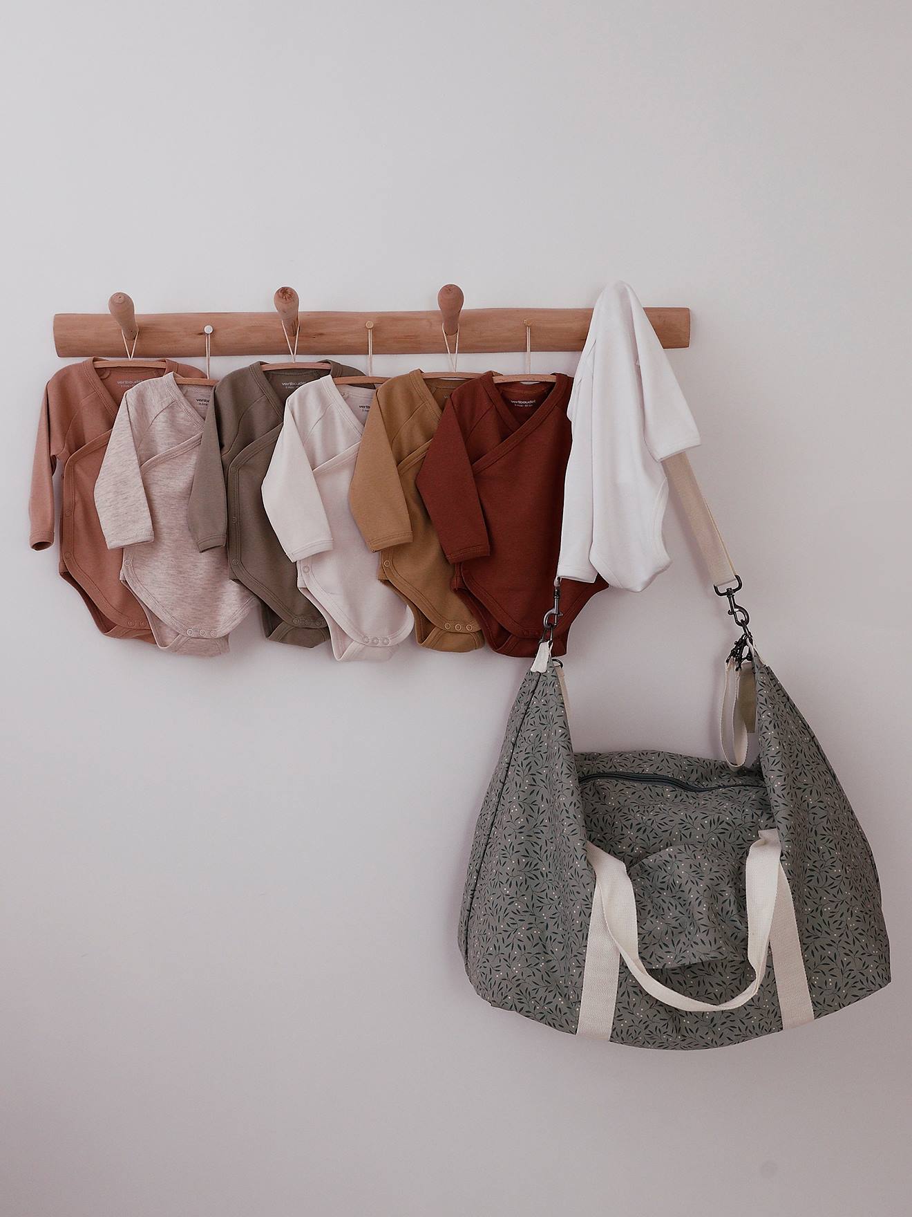 Vertbaudet Bio-Kollektion: 7er-Pack Baby Wickelbodys BASIC Oeko-Tex - mehrfarbig