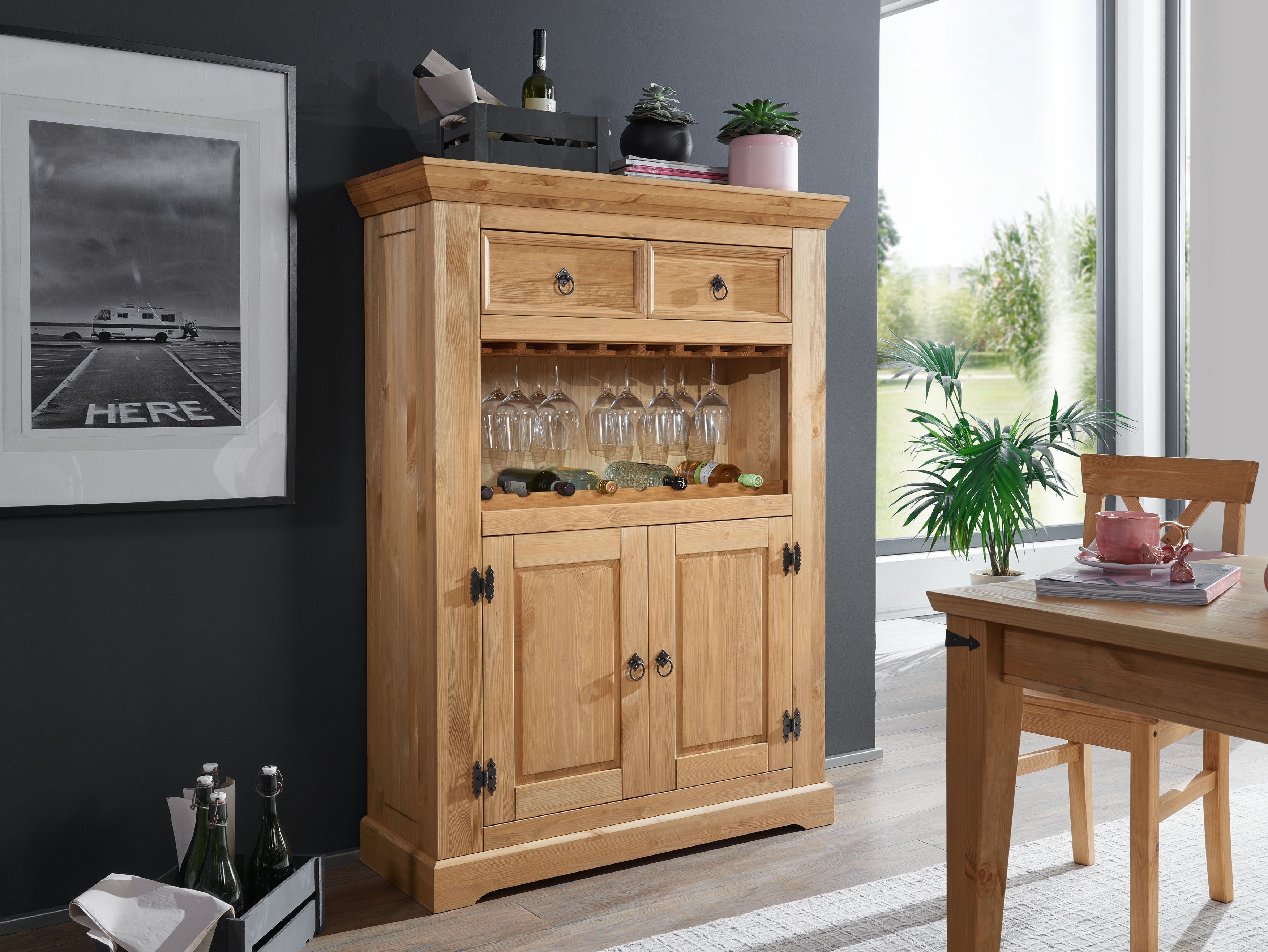 Woodroom Barschrank Visby mit Flaschenboden