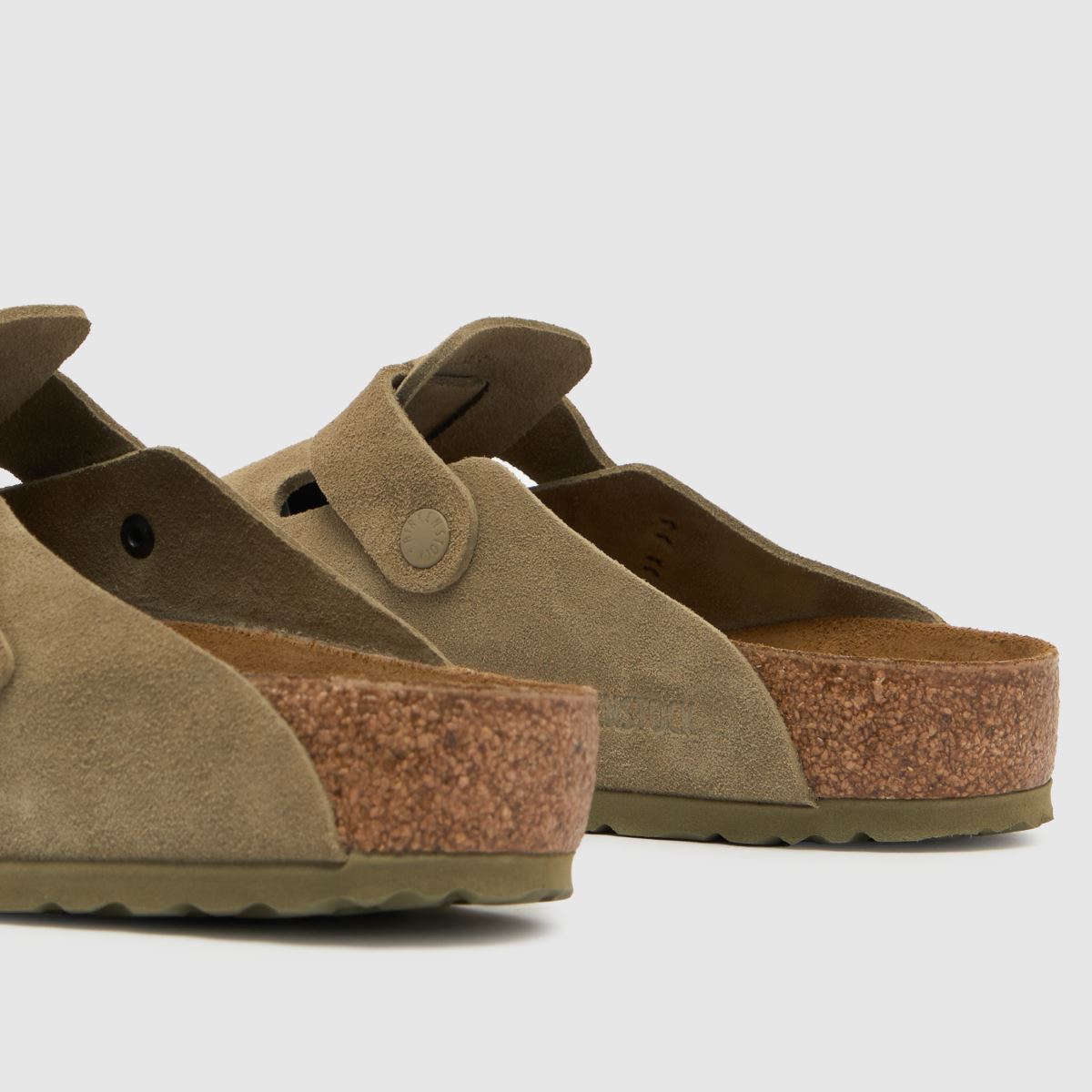 BIRKENSTOCK Boston klumpa szandál fakó khaki színben