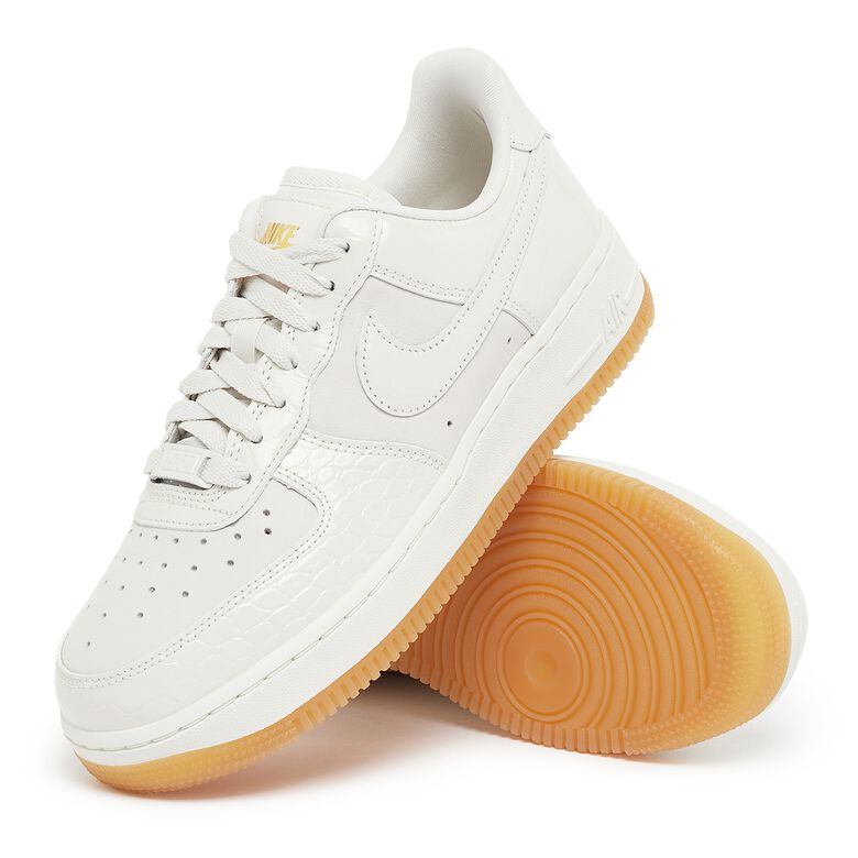NIKE Wmns Air Force 1'07 