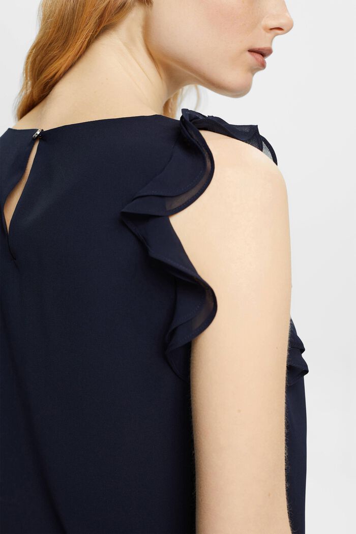 Chiffonbluse mit Rüschen