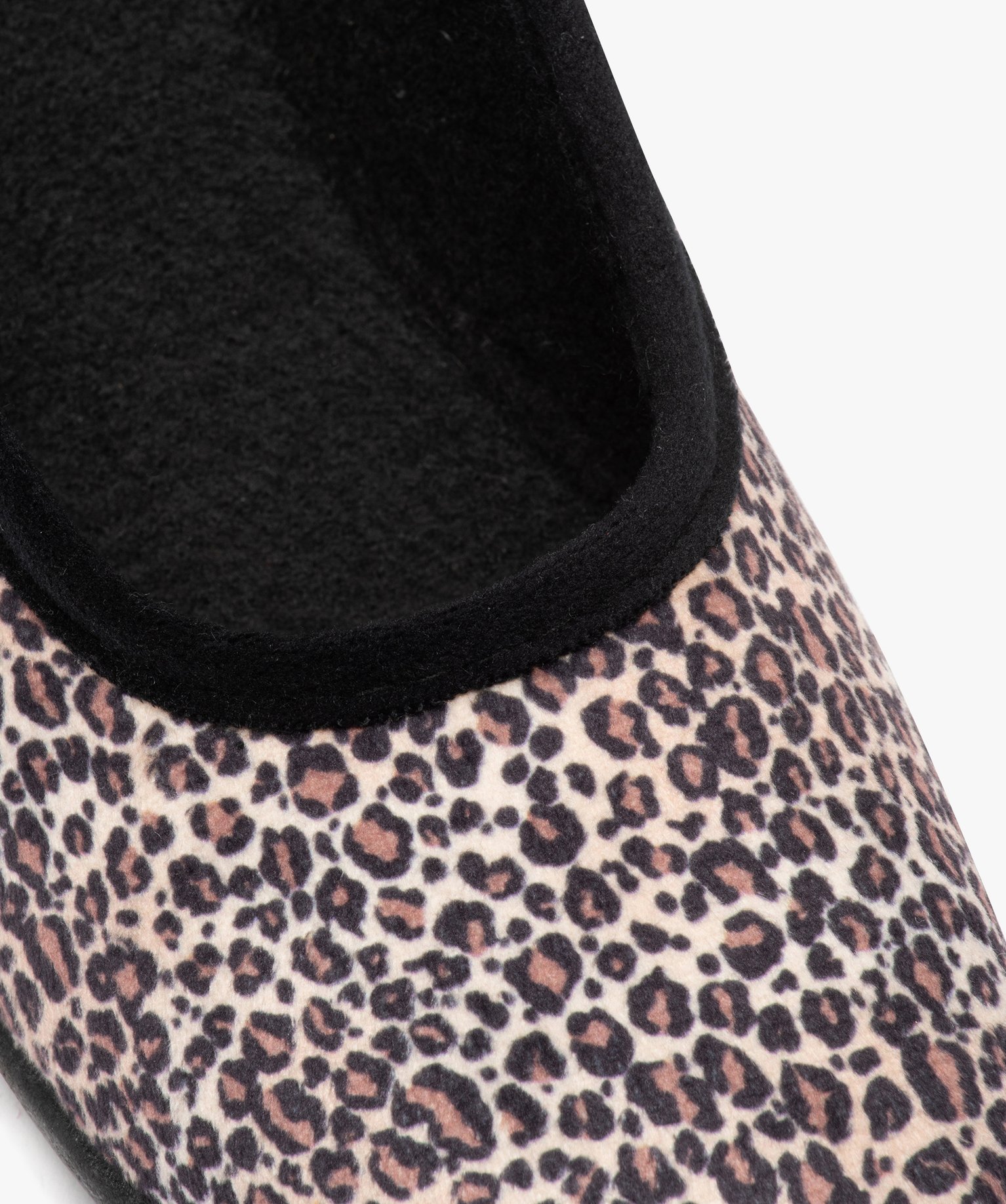 Chaussons femme ballerines en velours léopard imprime | GEMO