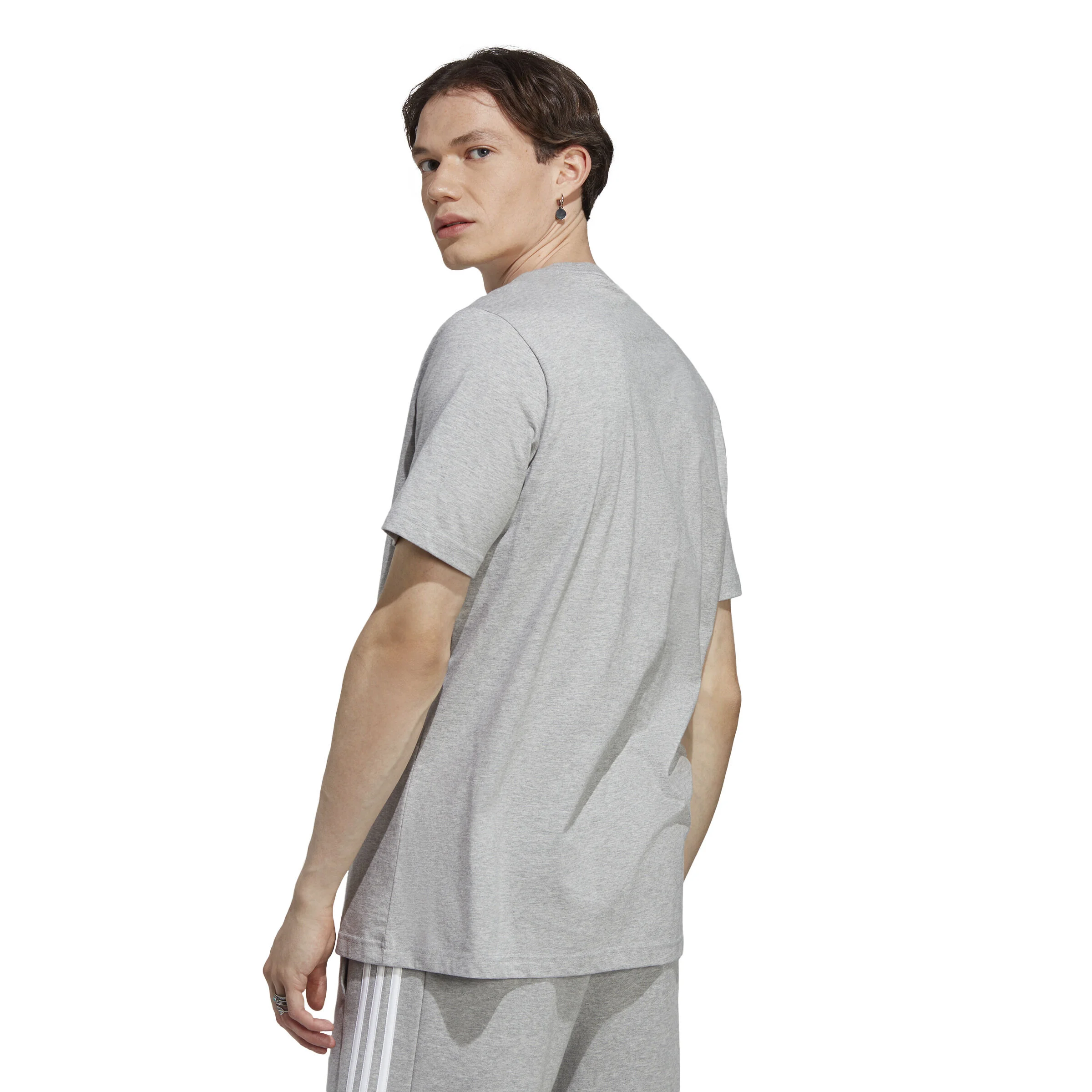 Essentials Single Jersey Embroidered Small Logo T-Shirt Herren - Hellgrau