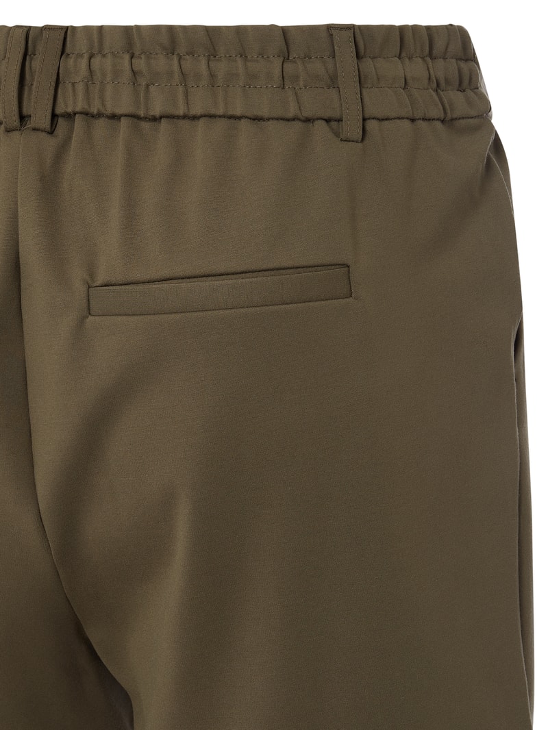 PLUS SIZE Shorts mit Stretch-Anteil Modell 'Trash Life' in olivgrün