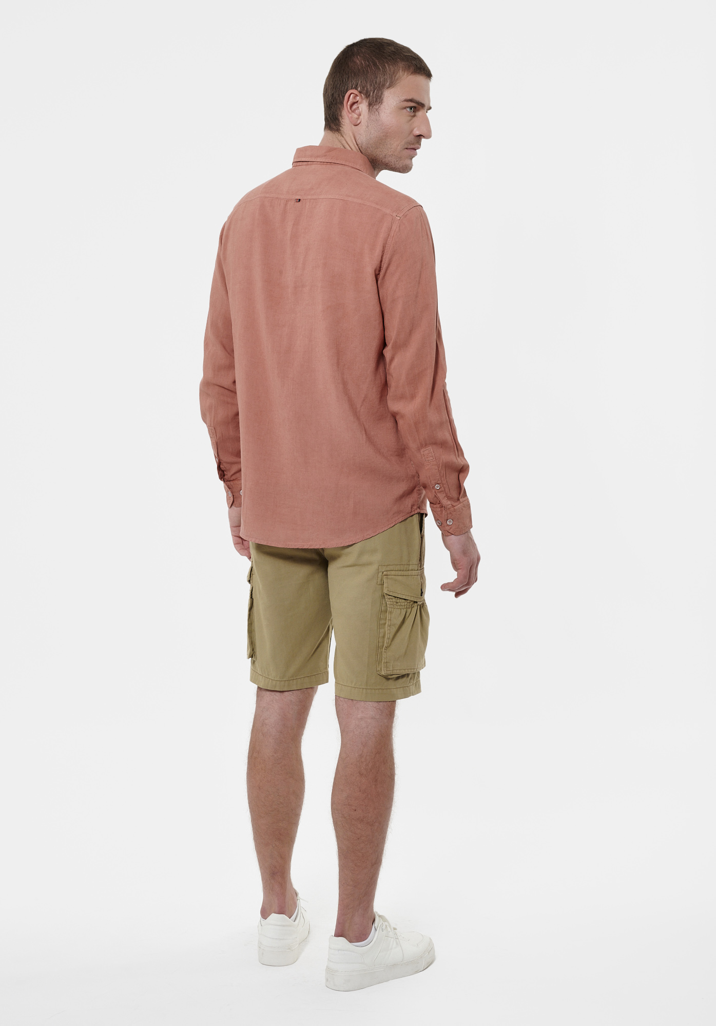 MOTUS  Chemise fluide Homme