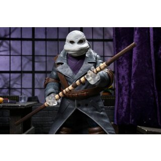 Universal Monsters x Teenage Mutant Ninja Turtles Ultimate Actionfigur Donatello as The Invisible Man 18 cm