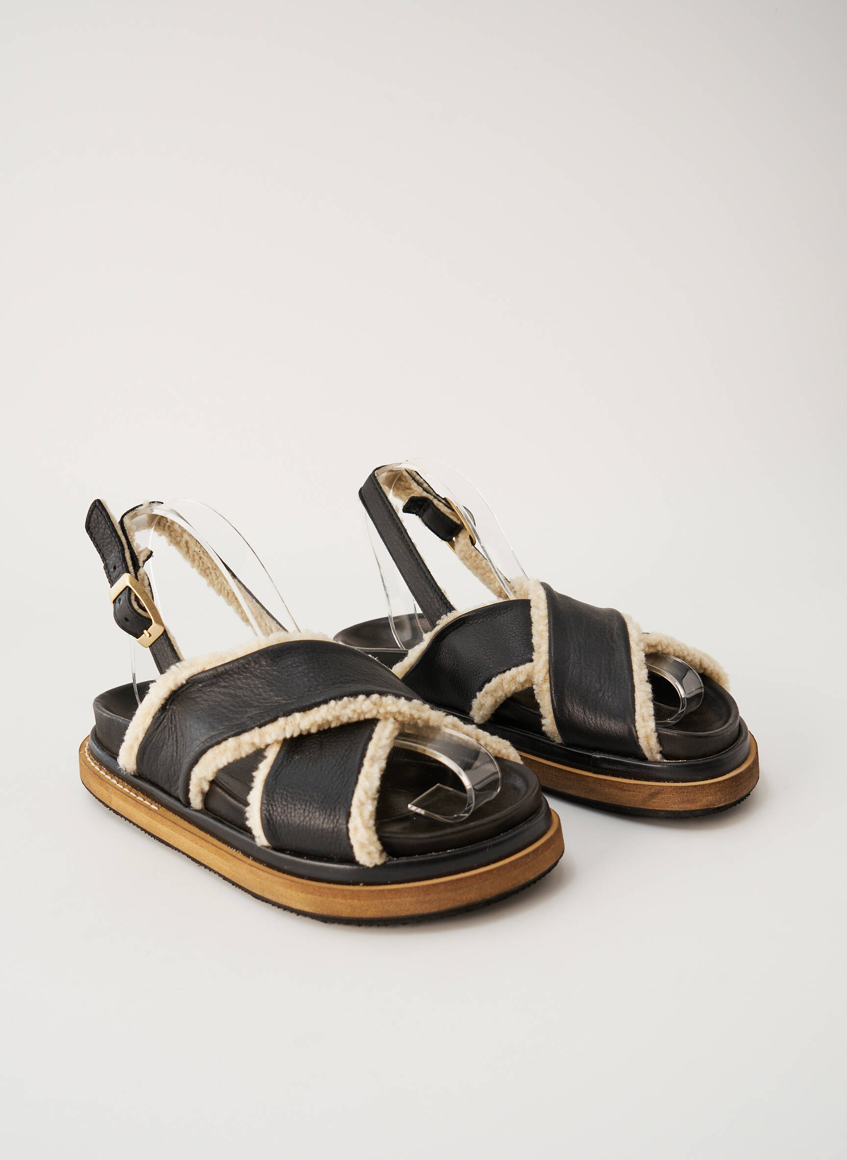 Alohas Sandales Nu Pieds Femme couleur noir