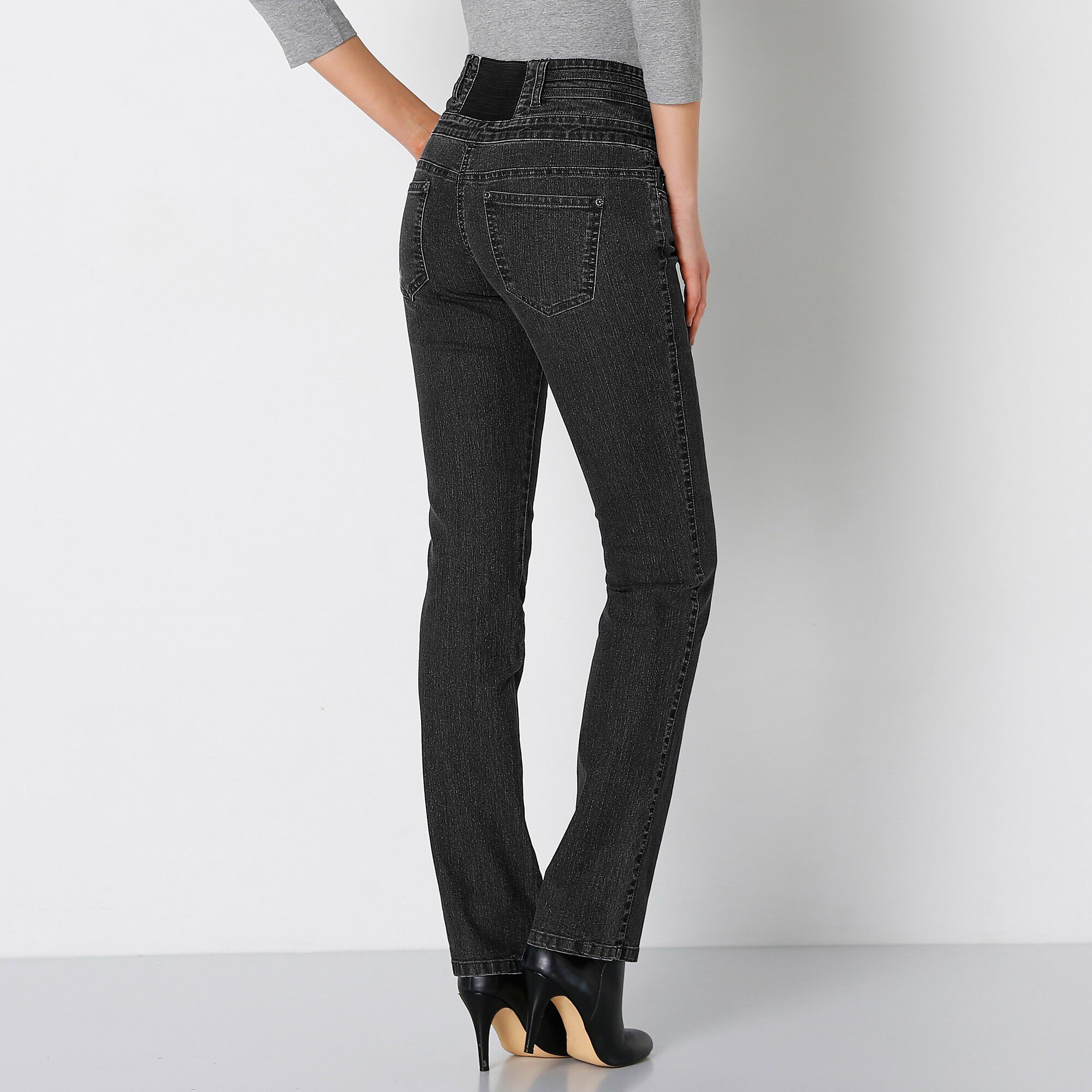 Jean taille haute coupe droite