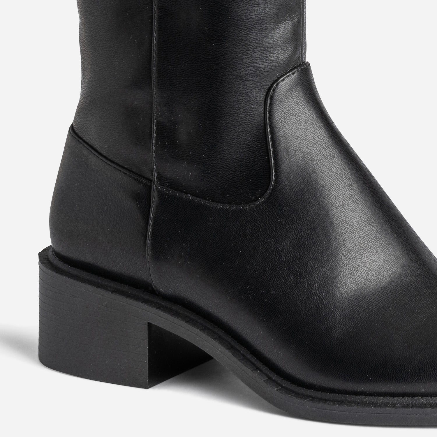 Botte noire