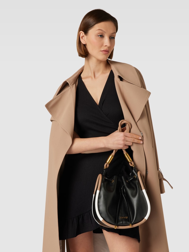 Bucket Bag mit Label-Applikation Modell 'AIENA' in schwarz