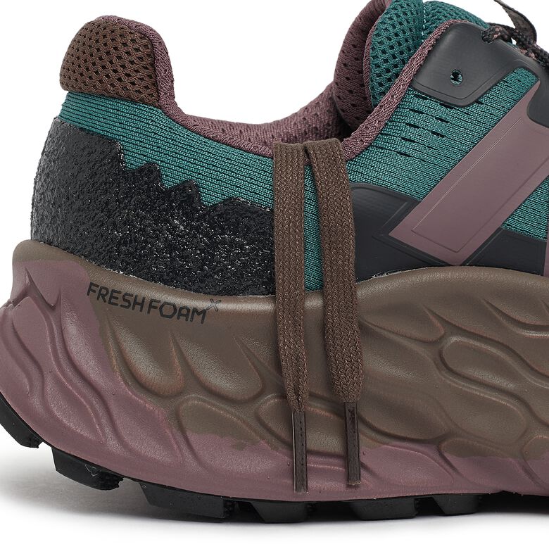 New Balance Fresh Foam More v3 Trail dark mushroom
