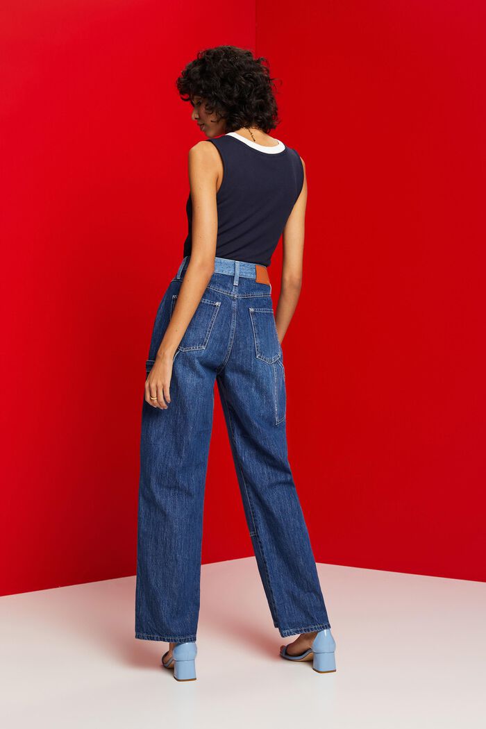 Asymmetrische Jeans der 90er mit weitem Bein