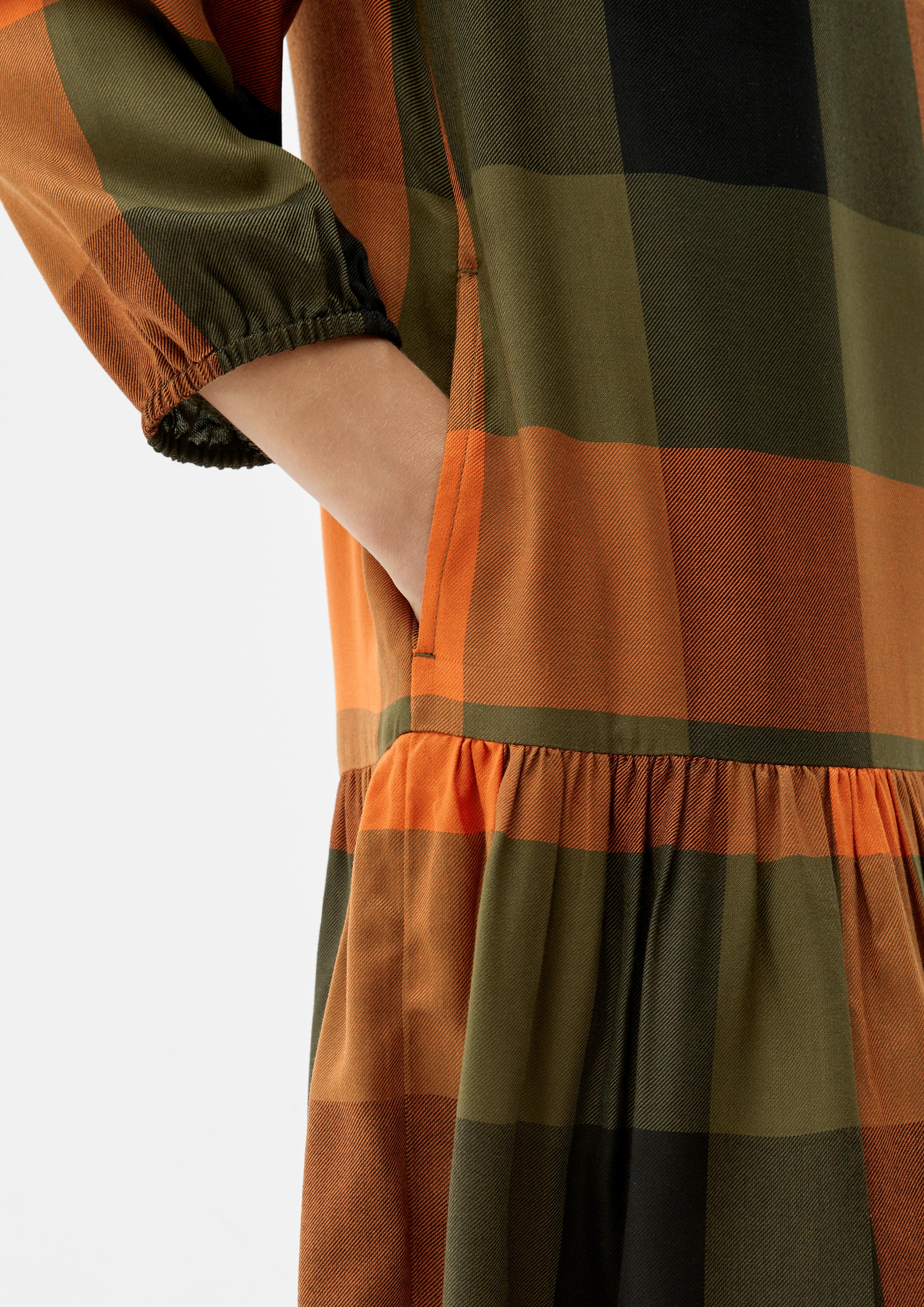 Volantkleid aus Viskosemix  2120724-79N0
