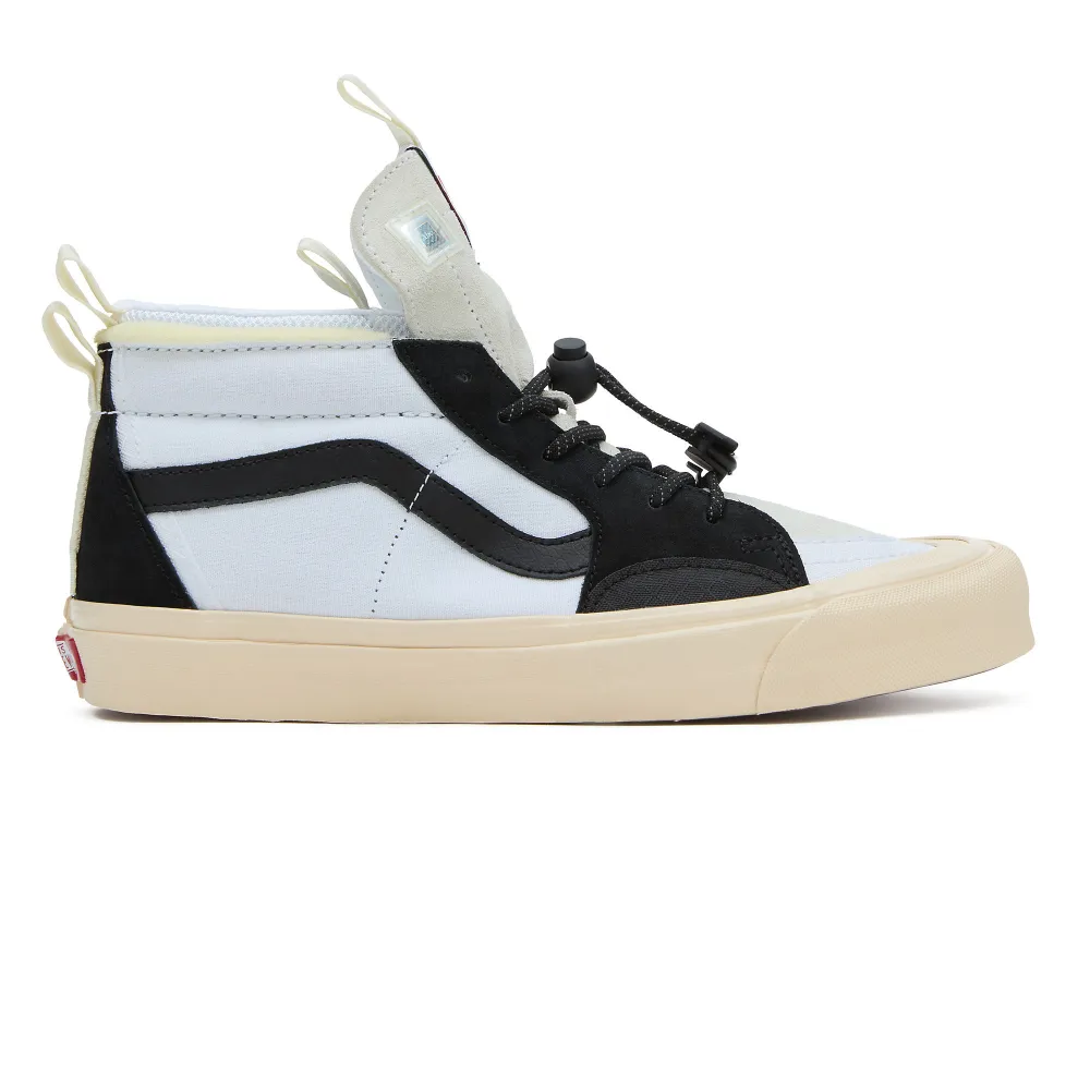Vans x Sk8 Abc. Hi EXT Mismatch VN000BW6BZW / schwarz