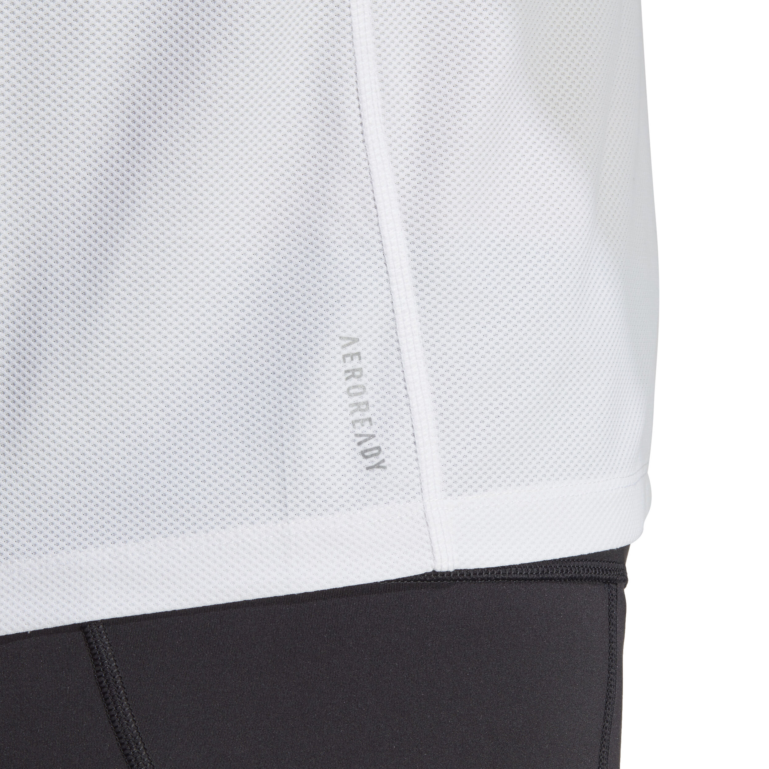 Own The Run B Tee Lauftop Damen - Weiß