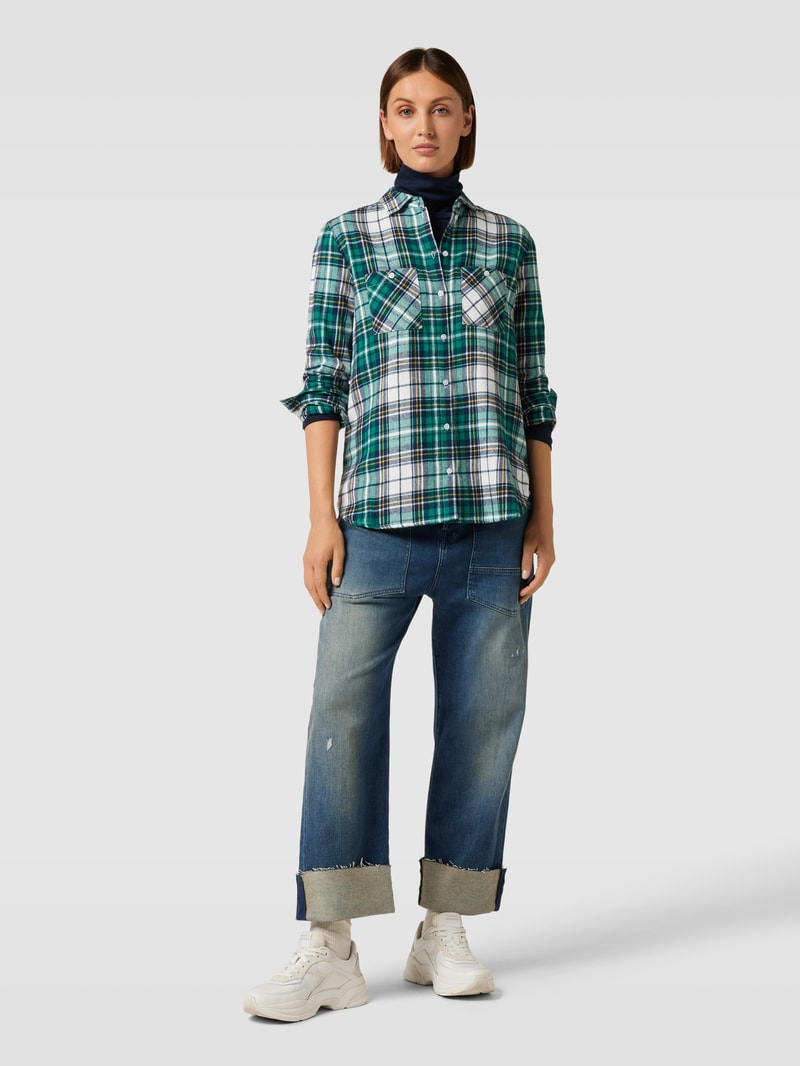 Flanellbluse mit Brusttaschen in grün