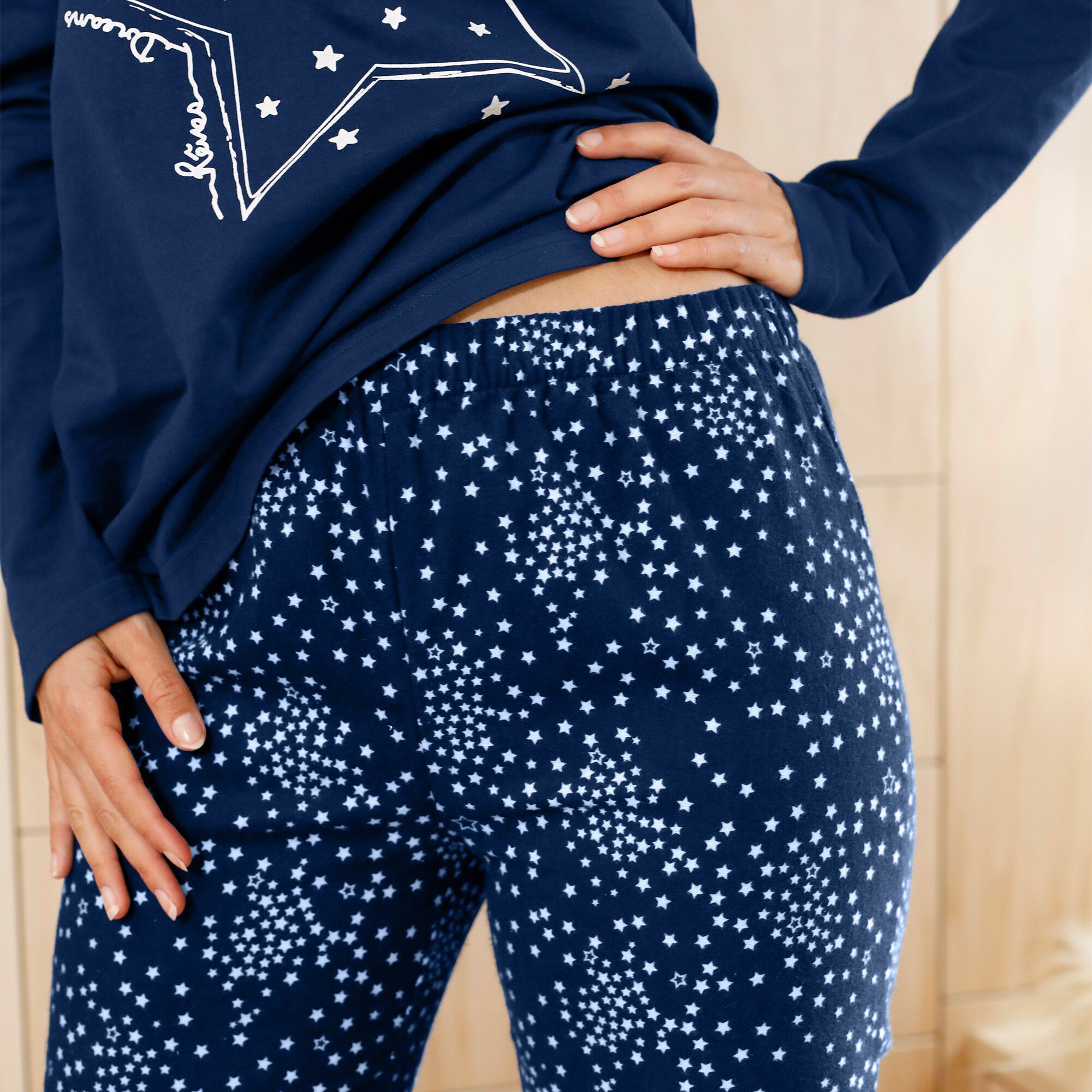 Pyjama pantalon jersey et pilou imprimé 