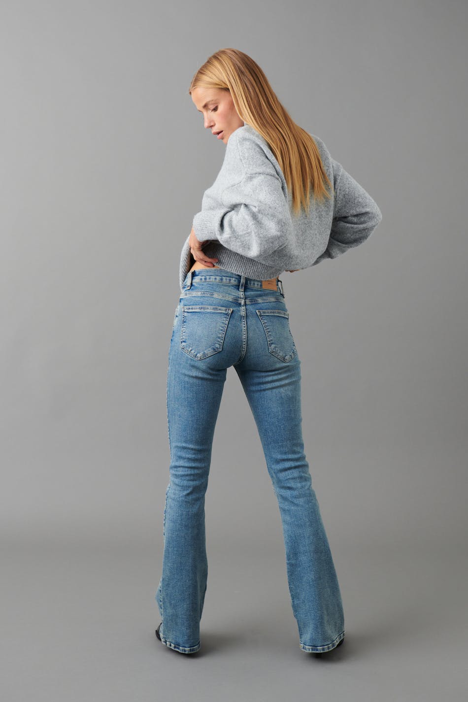 Low waist bootcut jeans