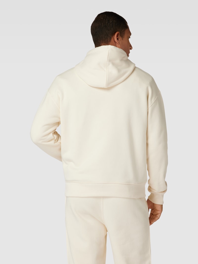 Hoodie mit Känguru-Tasche in offwhite