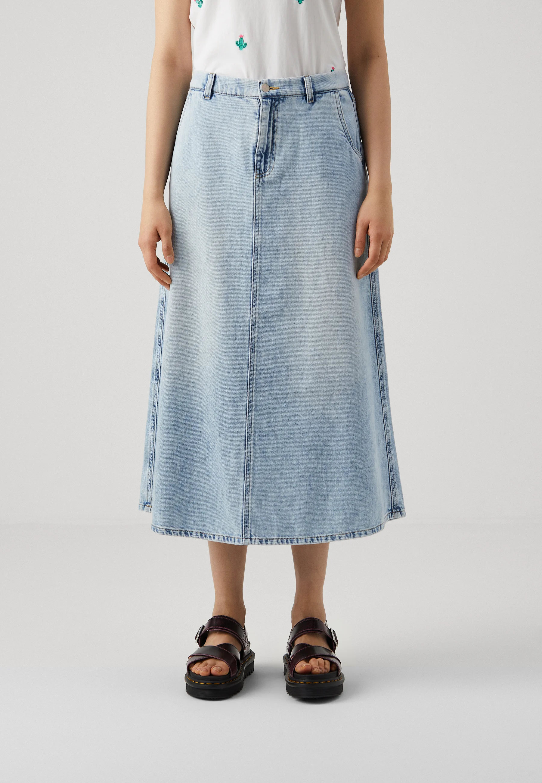 ONLY Tall ONLMINDY FALDA SUELTA - Falda vaquera