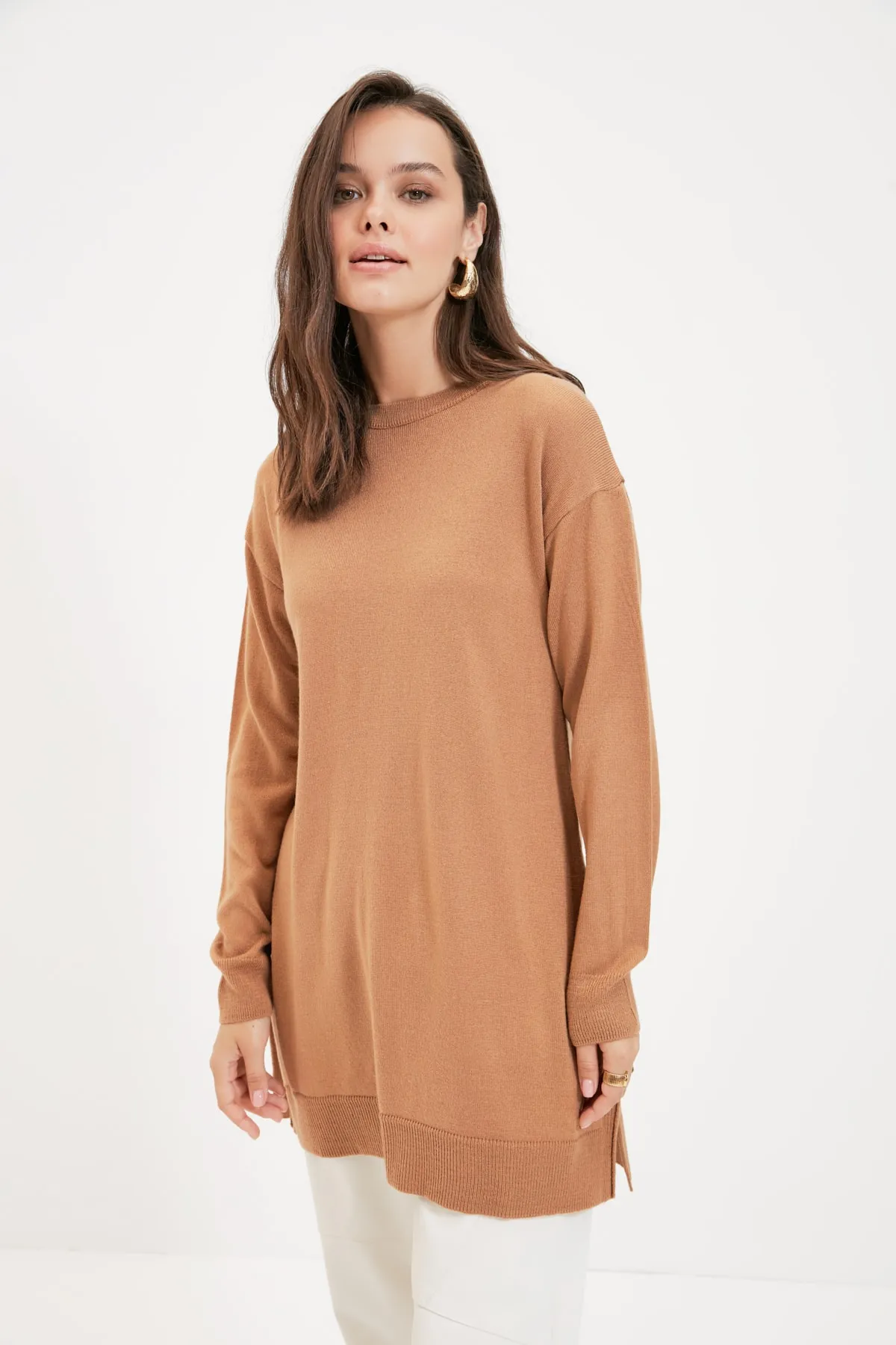 Trendyol Modest  Hellbrauner Strickpullover TCTAW22AK0010
