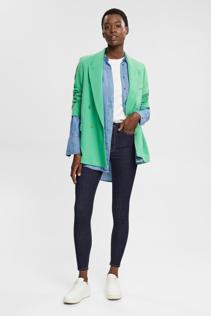 Recycelt: Shaping-Jeans mit Organic Cotton