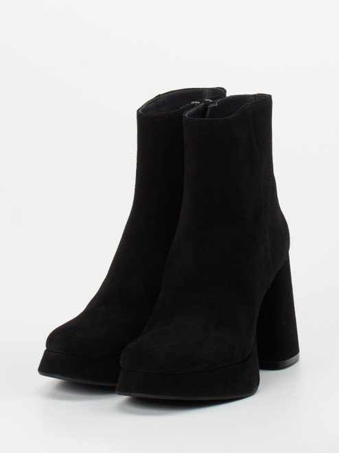 Stiefelette-17390090135 Konstantin Starke