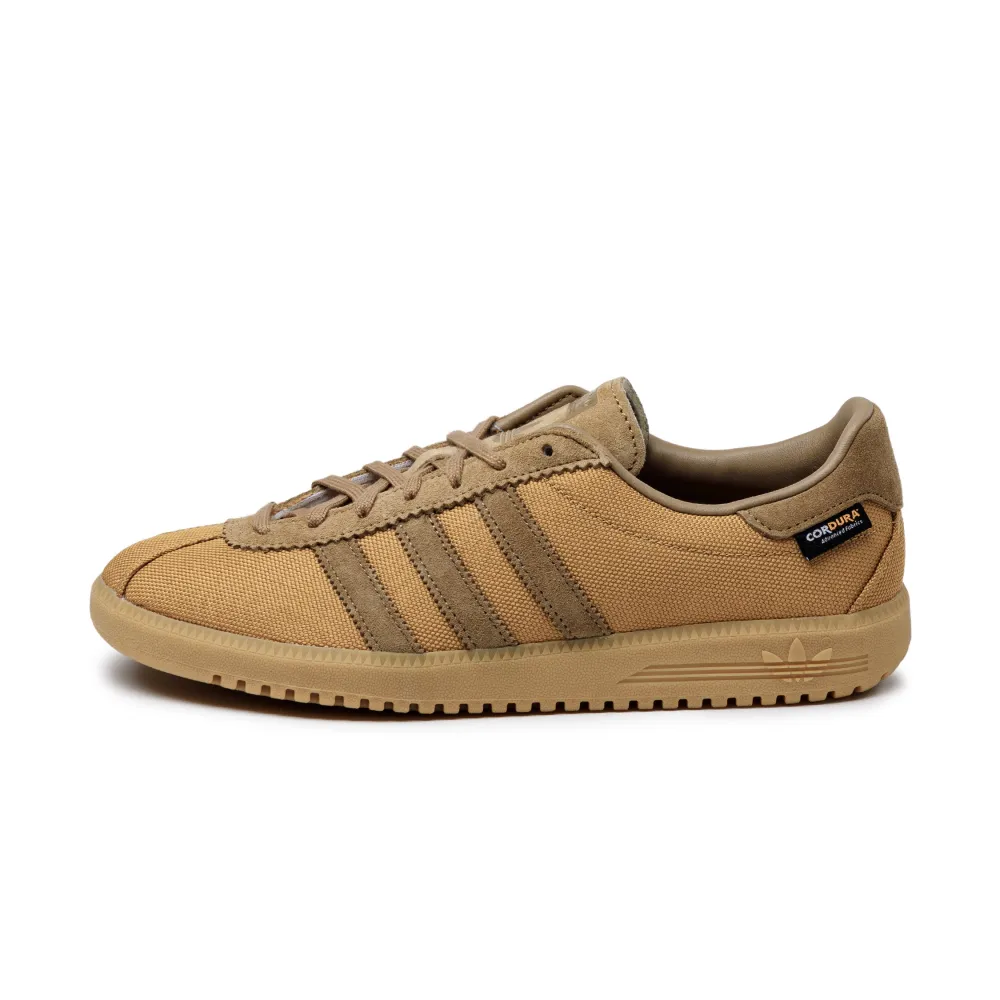 adidas Bermuda Cordura IG6186 / braun