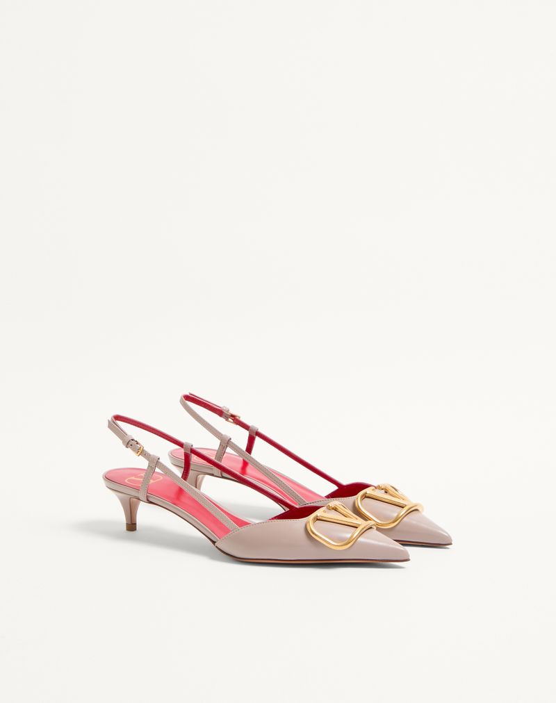 Óculos de sol VLogo Signature Slingback Décolleté em couro de bezerro, 40 mm