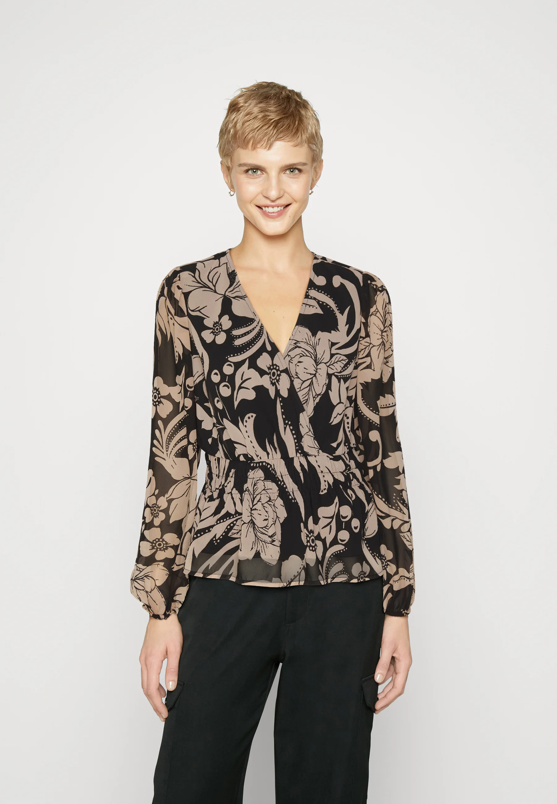 Vero Moda VMHOLLY CUELLO EN V - Blusa