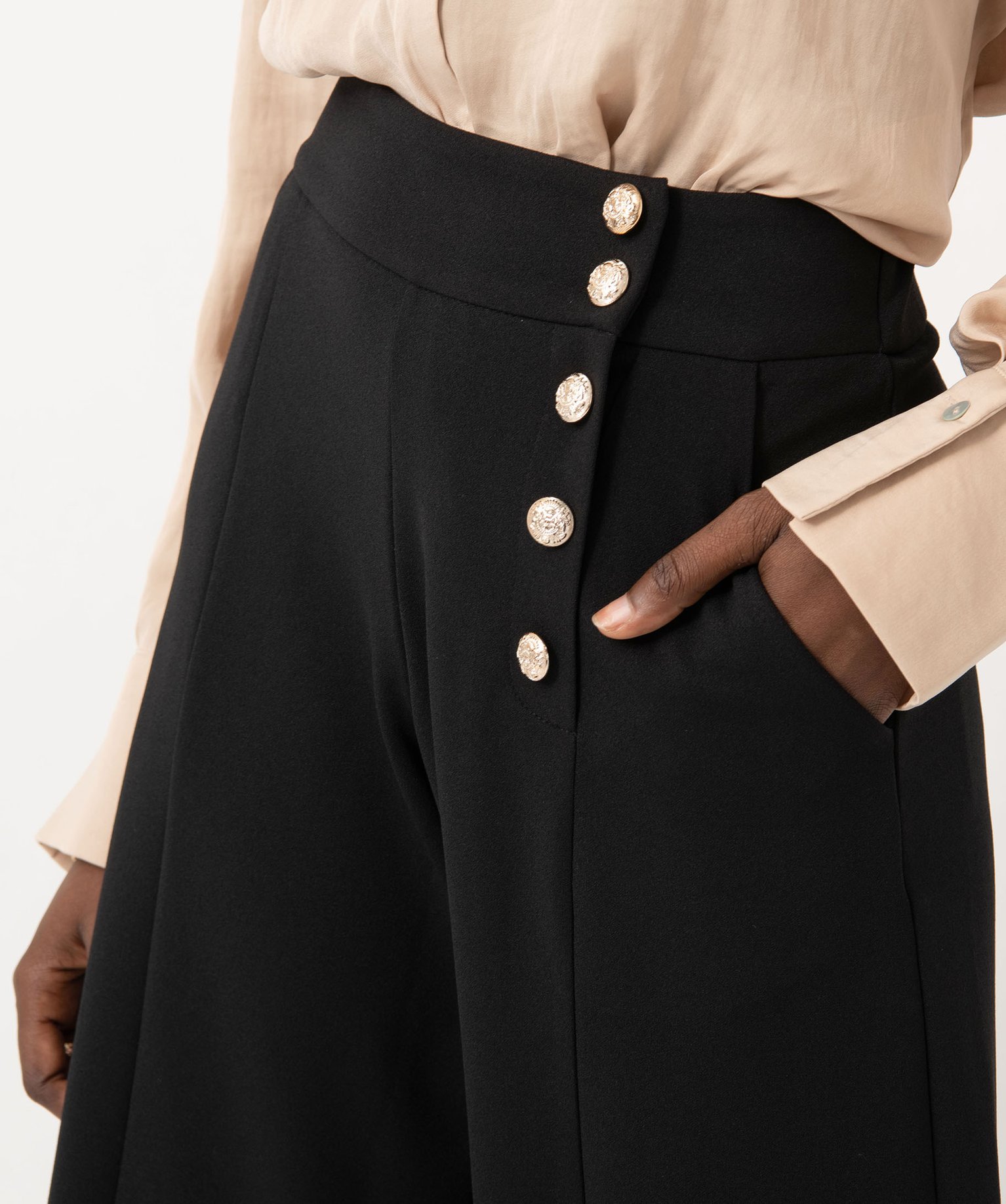 Pantalon large avec boutons fantaisie femme noir | GEMO