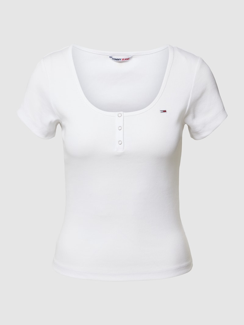 T-Shirt mit kurzer Knopfleiste in weiß