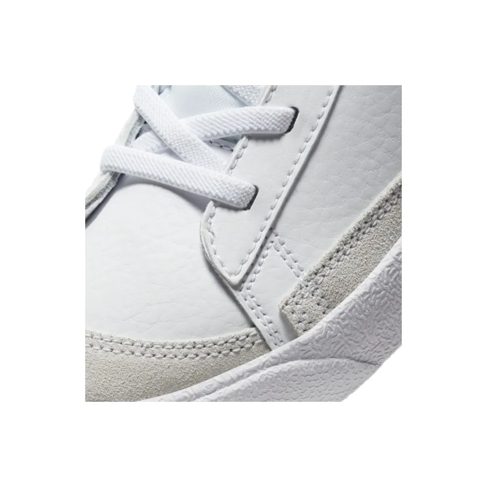 Nike Blazer Mid 77 DA4087-100 / weiss