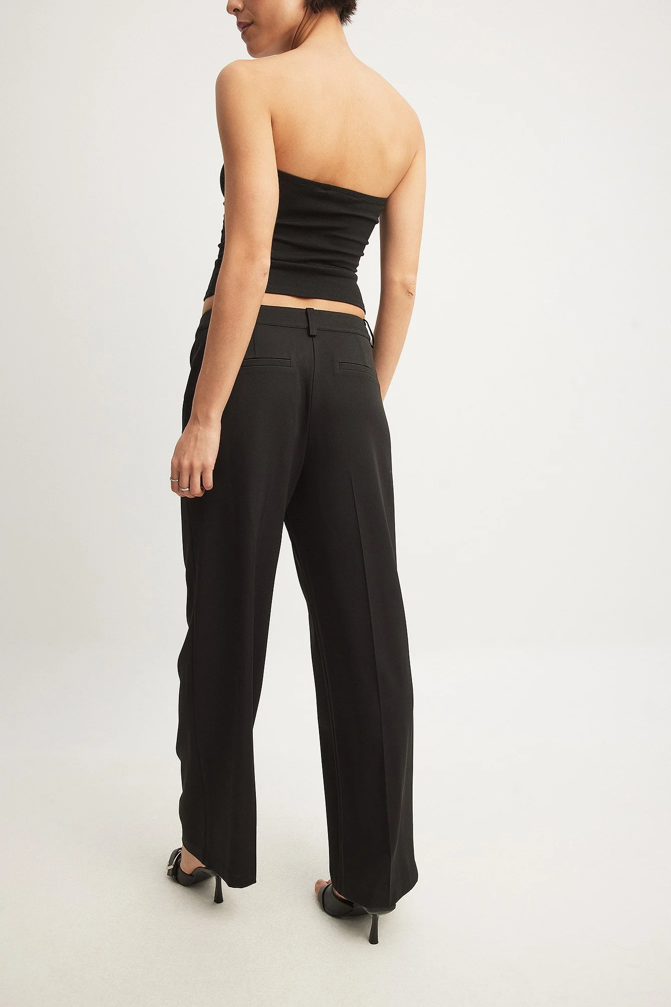 Gerade Anzughose mit niedriger Taille