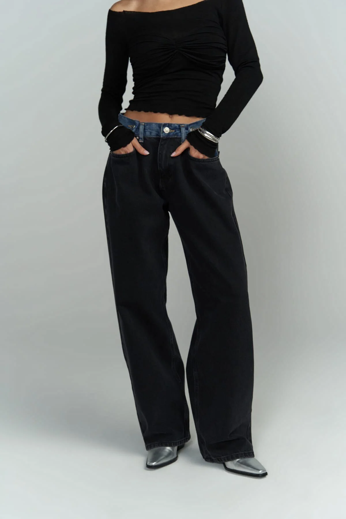 MAİ COLLECTİON  Einzigartige schwarz/blaue Jeanshose