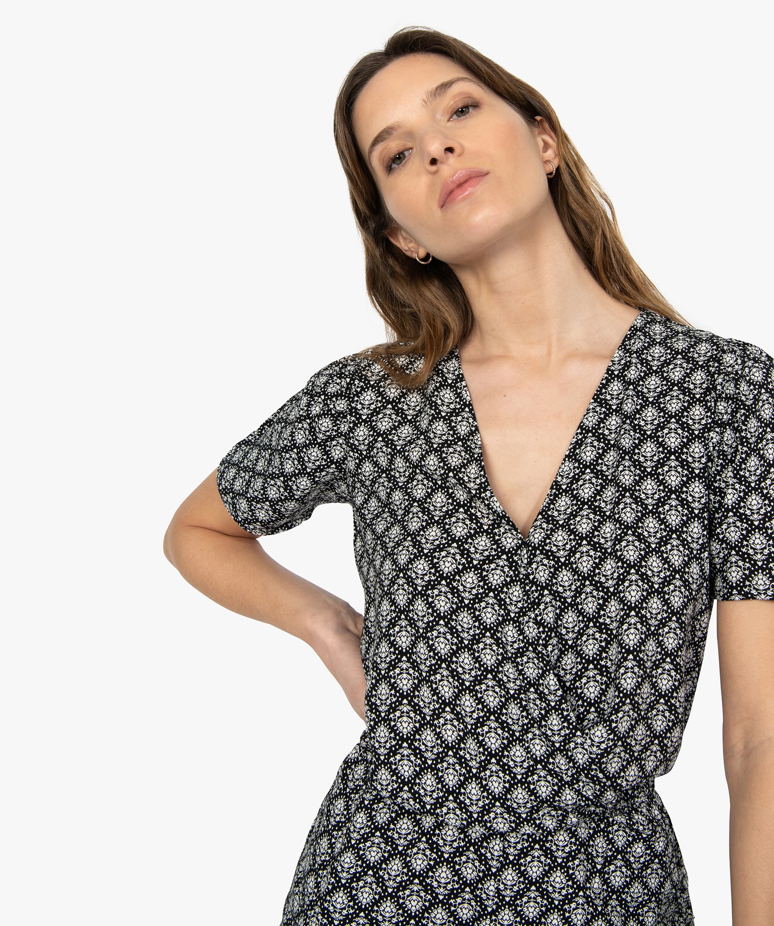 Combishort femme à motifs fleuris et manches courtes imprime | GEMO
