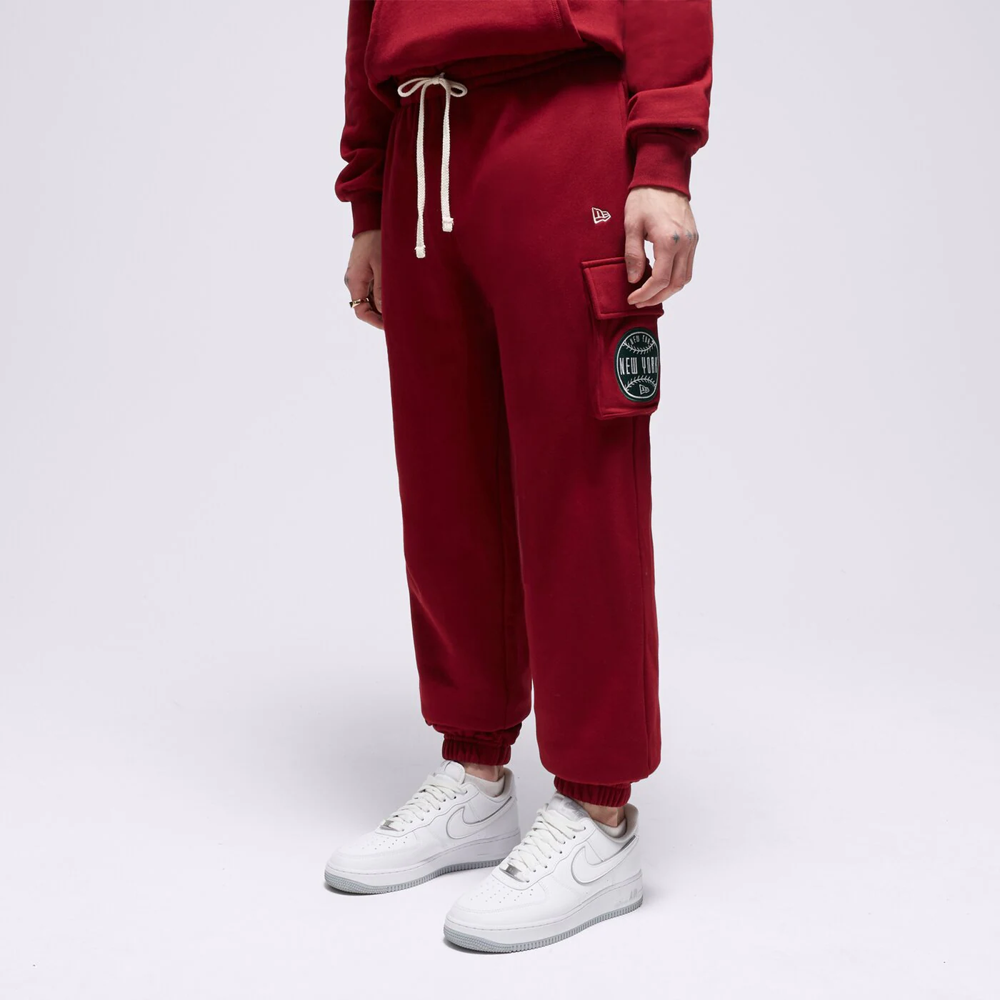 NEW ERA HOSE NE CARGO NONE Dunkelrot