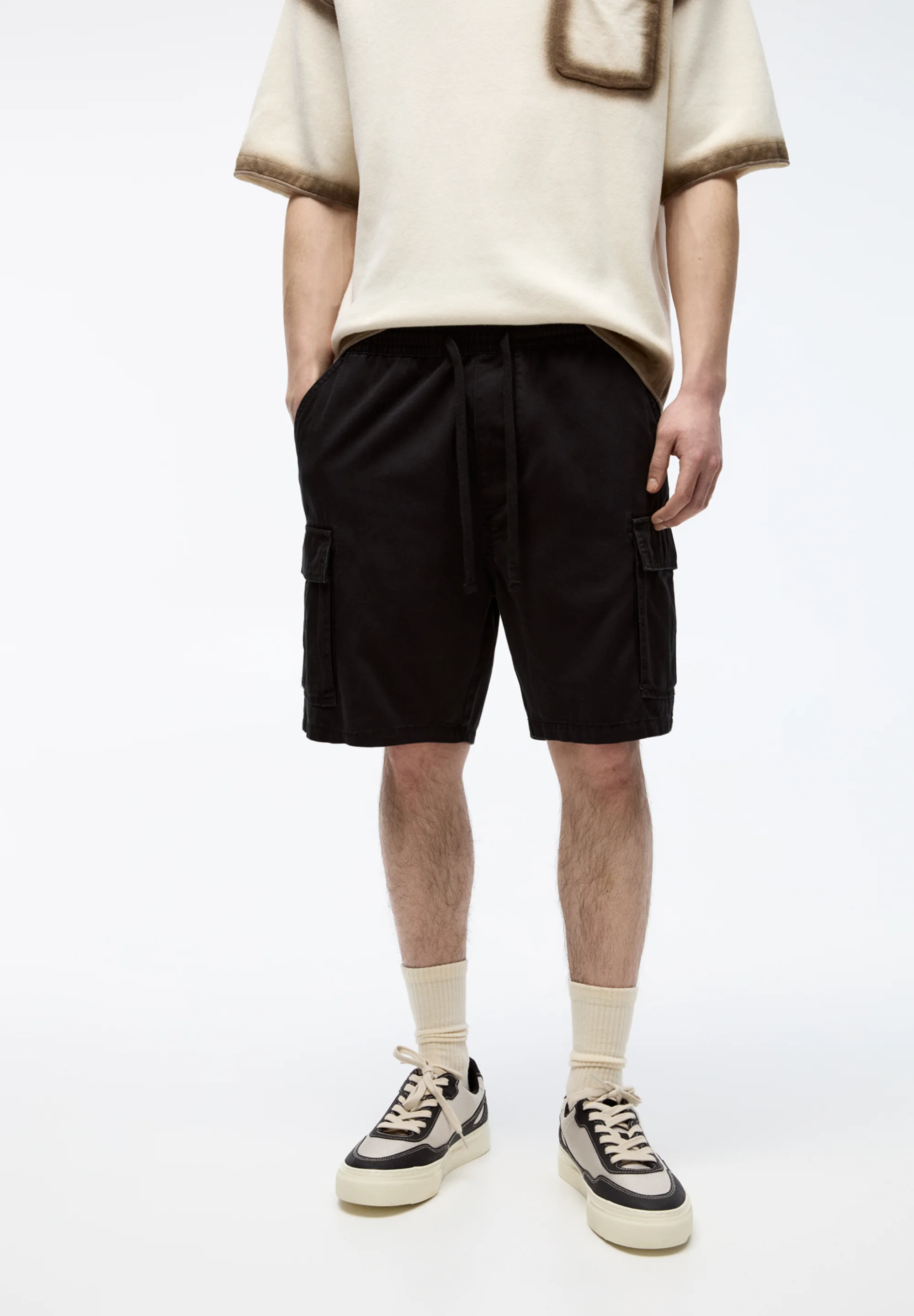 PULL&BEAR BERMUDA - Shorts vaqueros