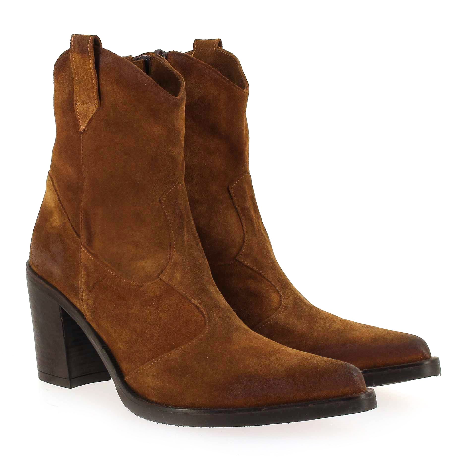 Emanuele Crasto   5023 - Camel