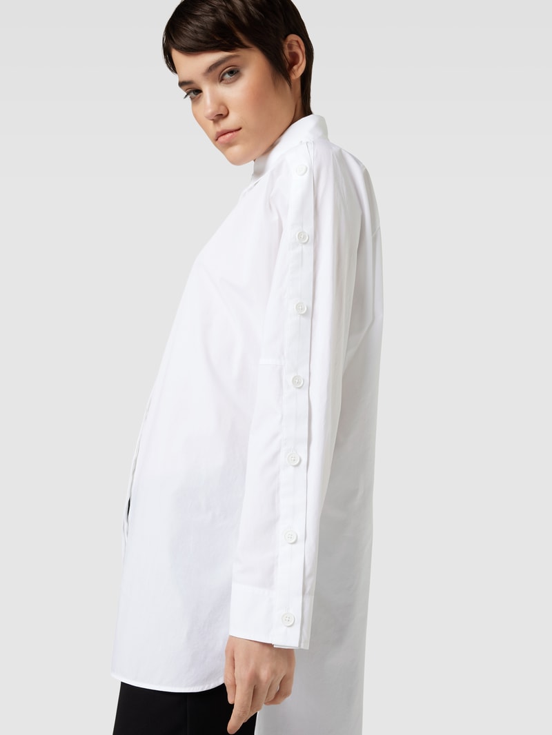 Oversized Hemdbluse mit verdeckter Knopfleiste in weiss