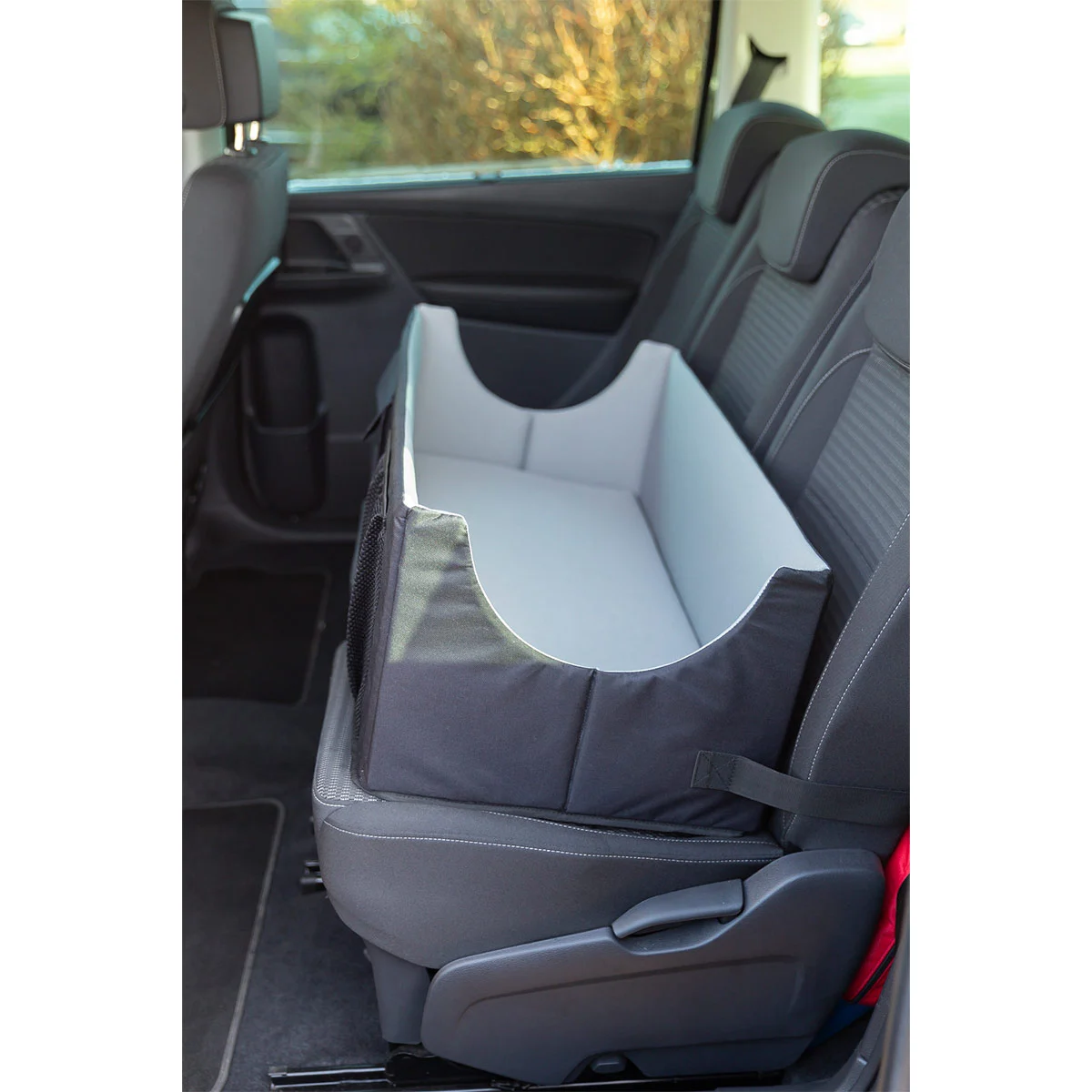 Trixie Autositz doppelt schwarz/grau 80 × 28 × 39 cm bei ZooRoyal